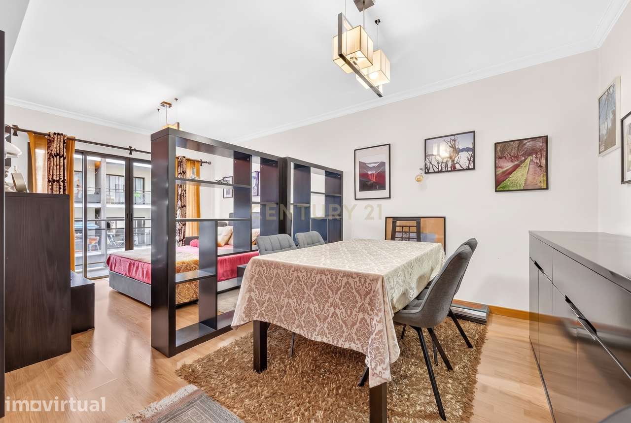 Apartamento T1 com boas áreas em Santo António, Funchal - Grande imagem: 4/17