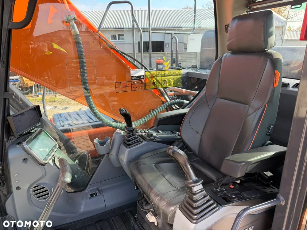 Doosan DX225 LC-7 - 12