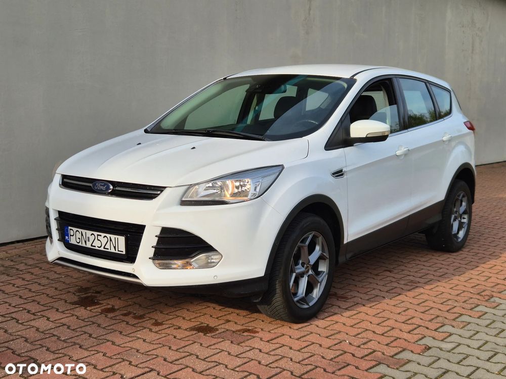 Ford Kuga 2.0 TDCi 2x4 Titanium - 21