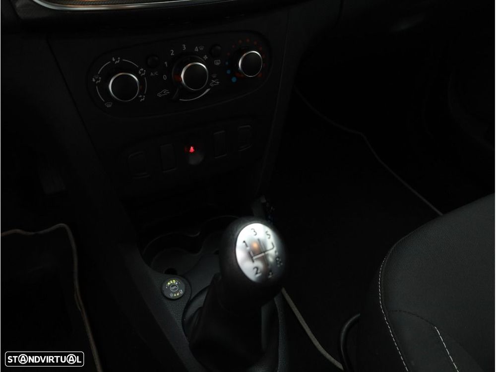 Dacia Sandero 0.9 TCe Comfort - 19