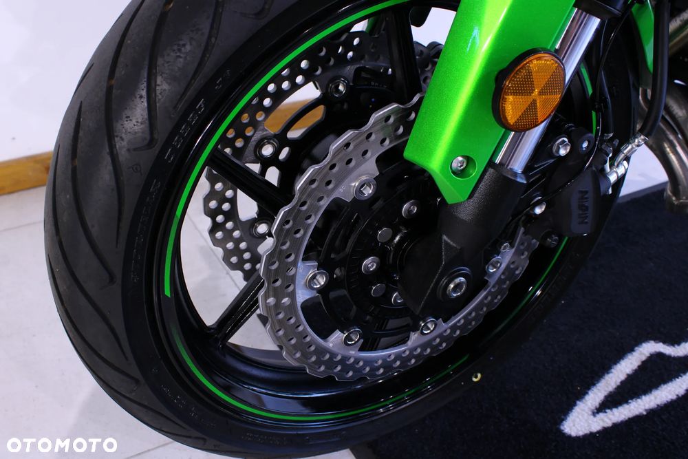 Kawasaki Versys 650 - 21