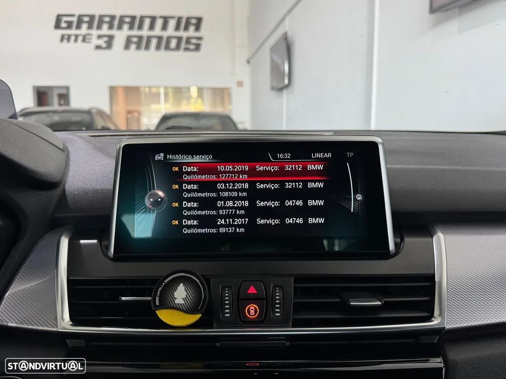 BMW 218 Active Tourer d Pack M Auto - 33