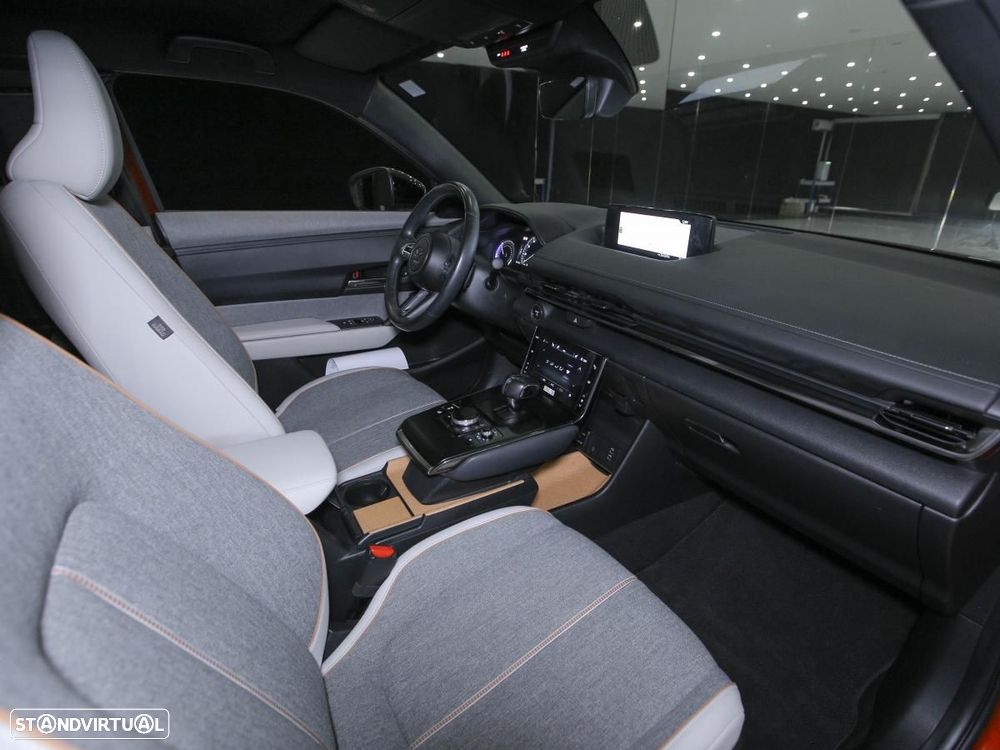 Mazda MX-30 e-Skyactiv Excellence - 9