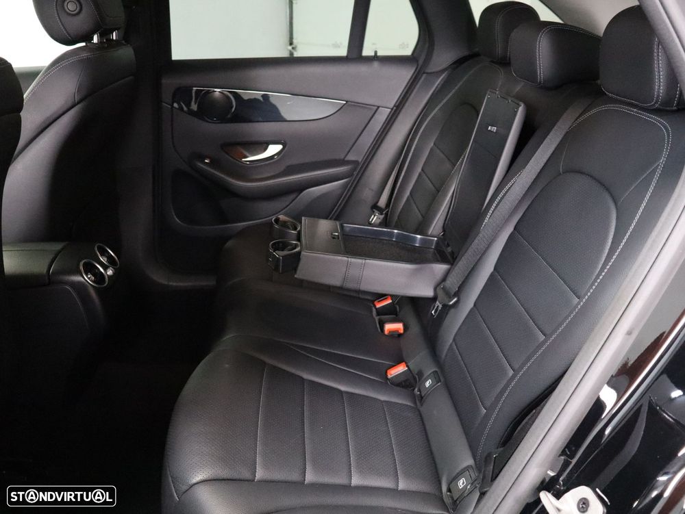 Mercedes-Benz GLC 300 e 4Matic - 8