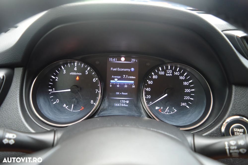 Nissan X-Trail 1.6 DIG-T Tekna - 8