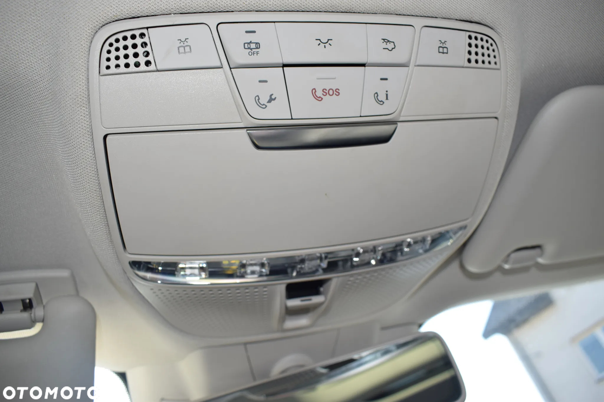 Mercedes-Benz Klasa E ver-350e-9g--tronic-avantgarde - 30