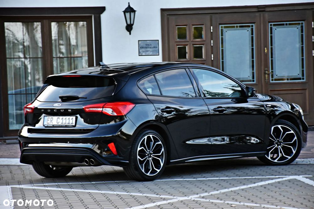 Ford Focus 1.0 EcoBoost STart-Stopp-System ST-LINE X - 25