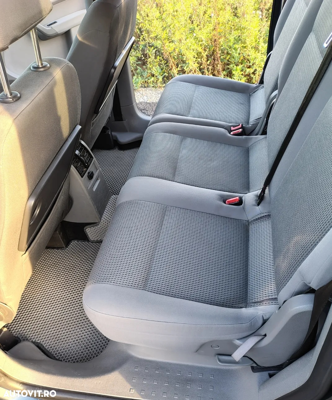 Volkswagen Caddy - 12