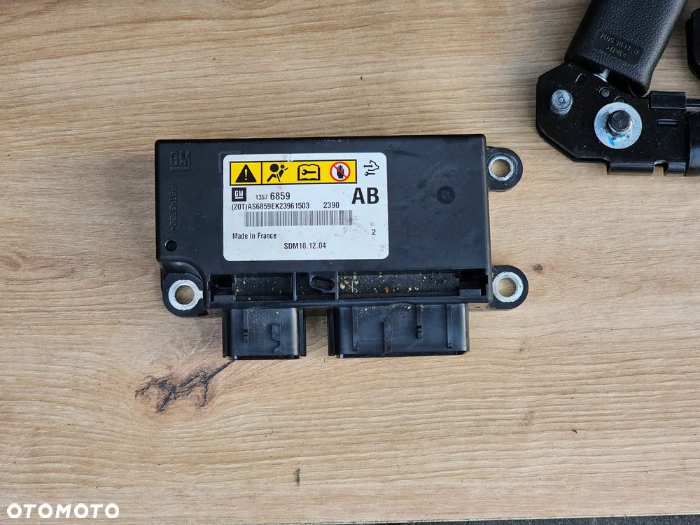 DESKA KONSOLA OPEL MERIVA B EUROPA KOMPLET ORYGINAŁ BRĄZOWA ( NIE NAPRAWIANA ) ORYGINAŁ DEMONTAŻ - 7