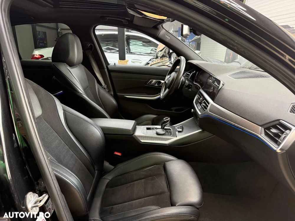 BMW Seria 3 320d xDrive Aut. M Sport - 30