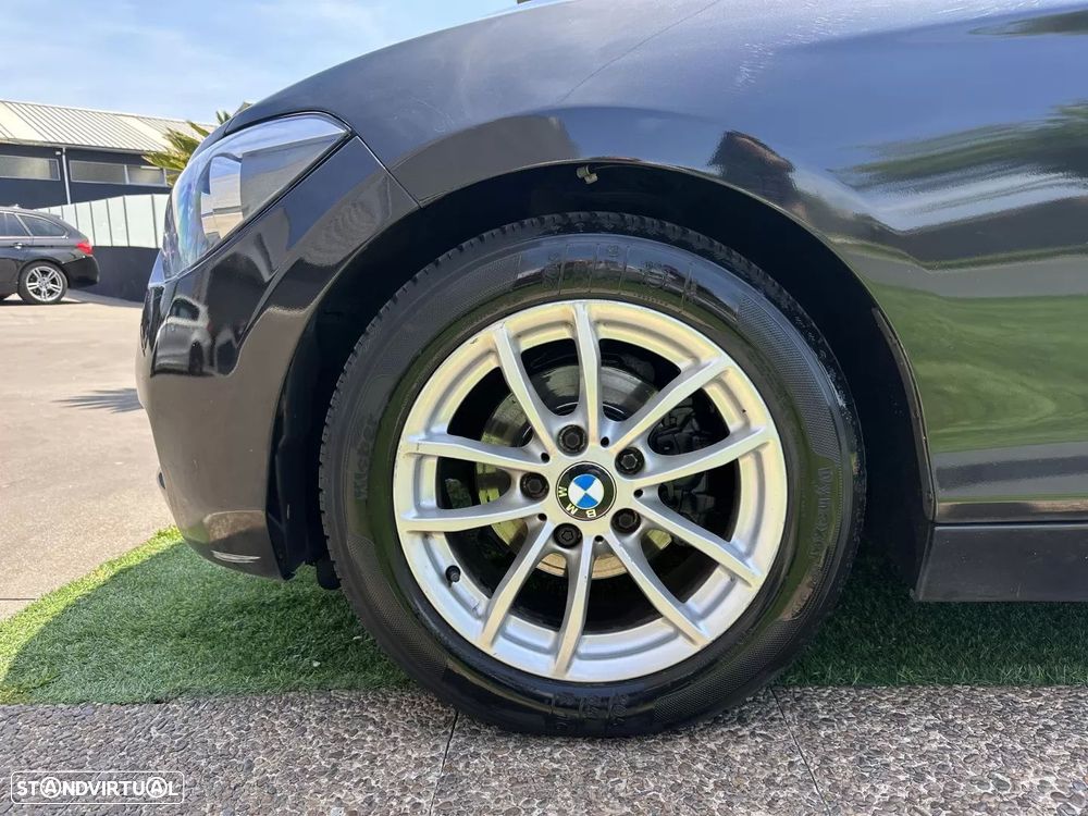 BMW 118 d Aut. Sport Line - 18