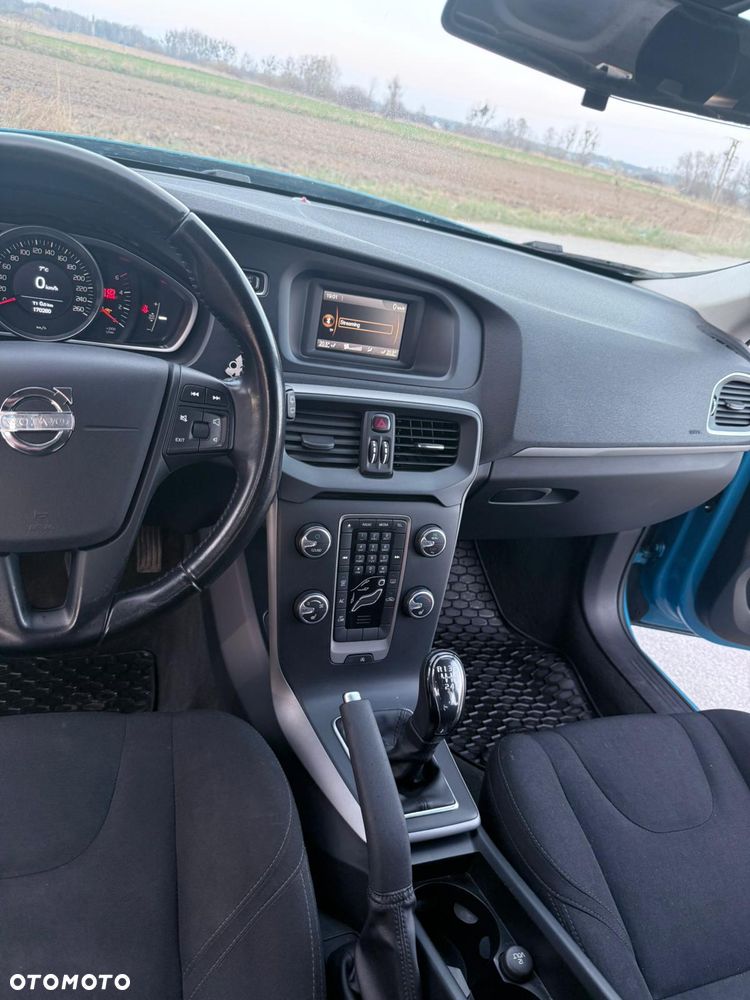 Volvo V40 D2 Kinetic - 21