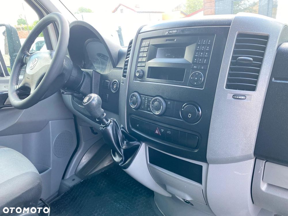Volkswagen CRAFTER - 16