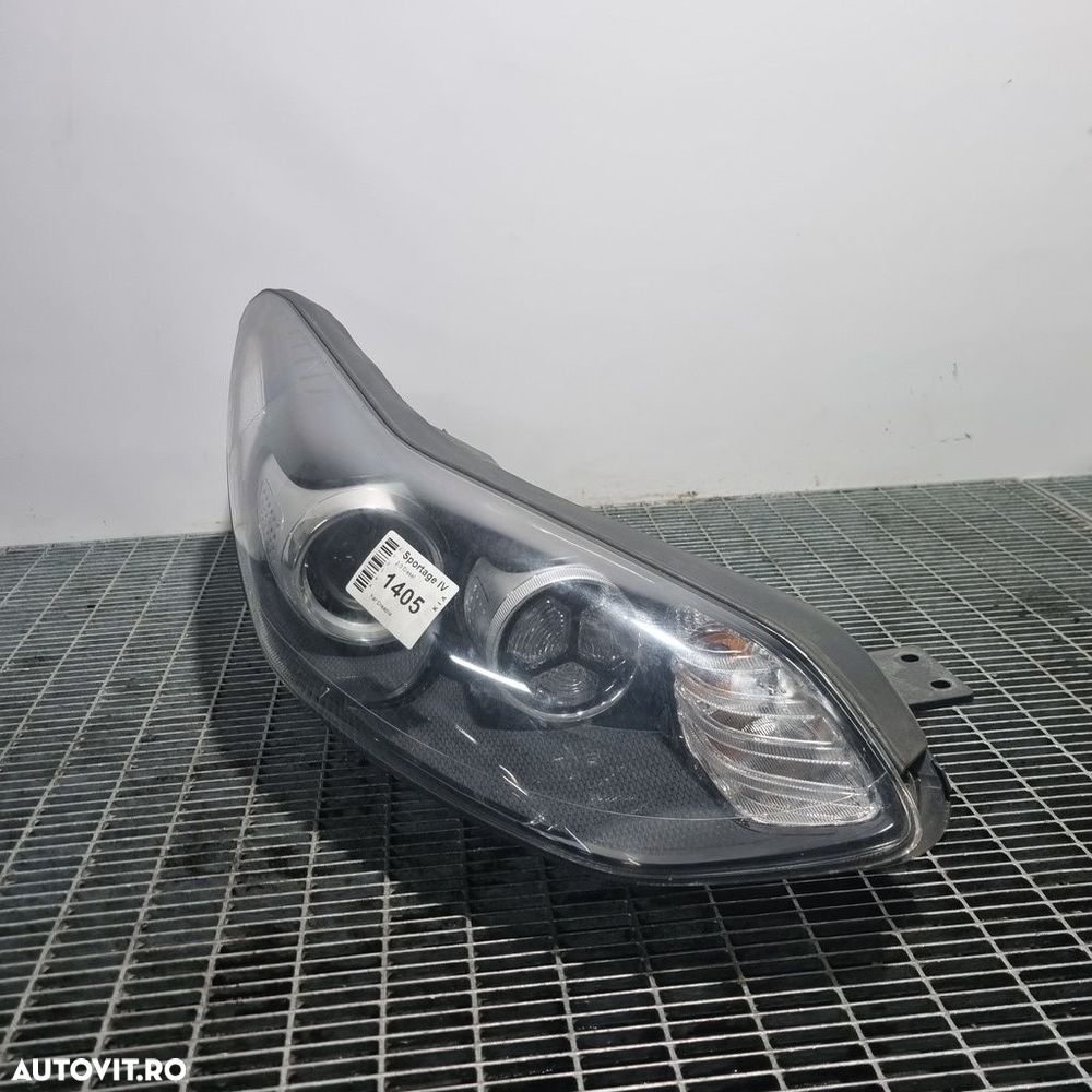 Far Dreapta Kia Sportage IV 2016 - 2018 SUV 4 Usi (1405) Cu lupă R009R0402D - 1