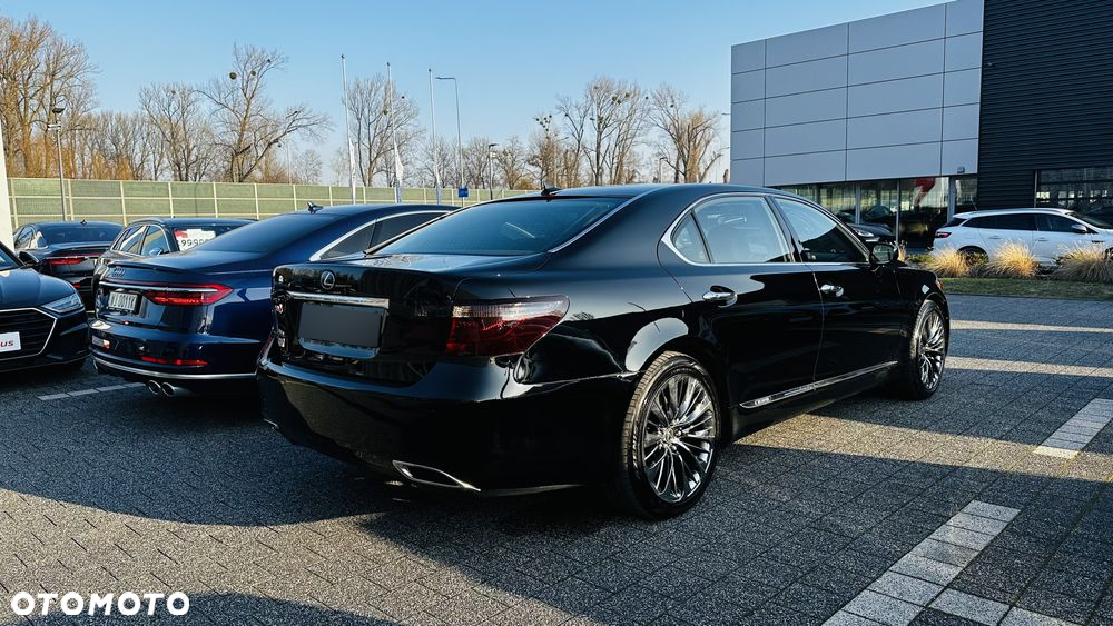 Lexus LS 600h L - 2