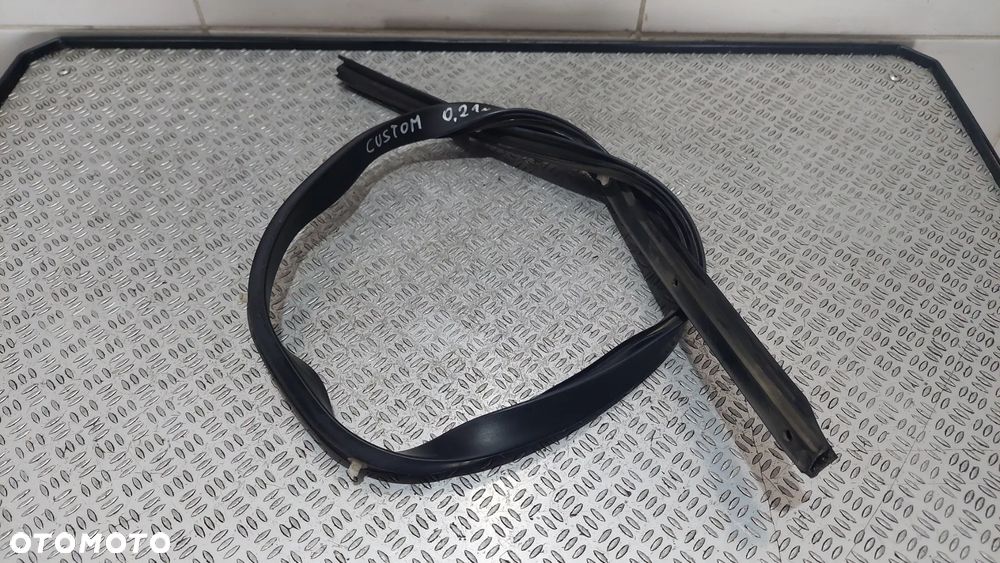 USZCZELKA DRZWI PRZEDNICH FORD TRANSIT CUSTOM R2021 NR BK21V51400