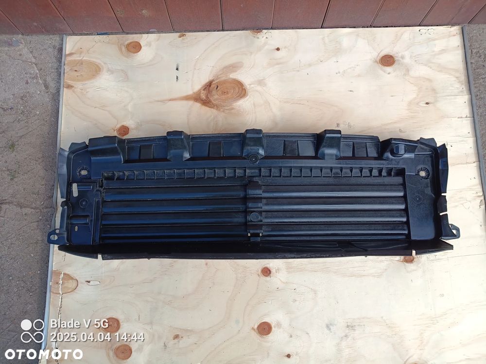 Kierownicę powietrza Volvo C40