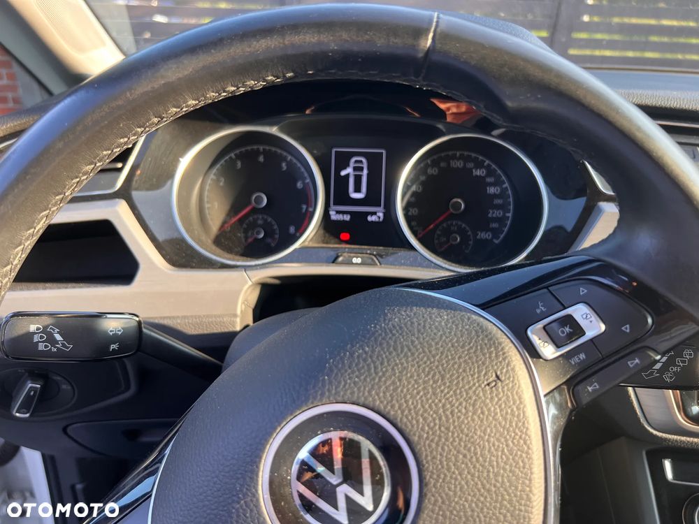 Volkswagen Touran 1.5 TSI EVO Comfortline DSG - 7