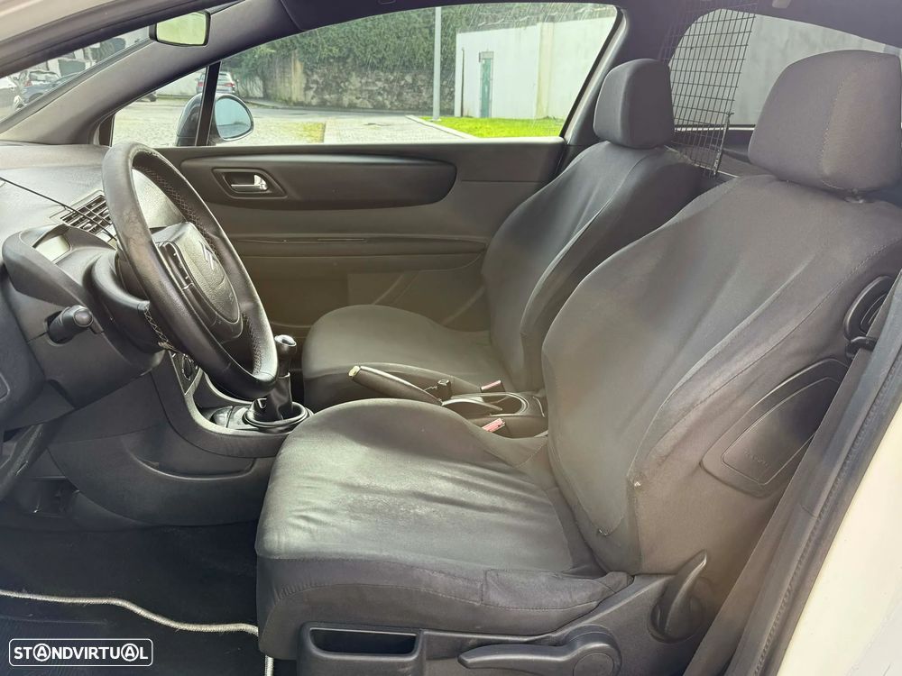 Citroën C4 1.6 HDi VTR - 8