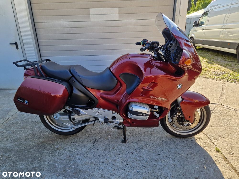 BMW R - 1