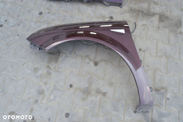 BŁOTNIK PRZEDNI PRAWY Renault Scenic II 8200020568G