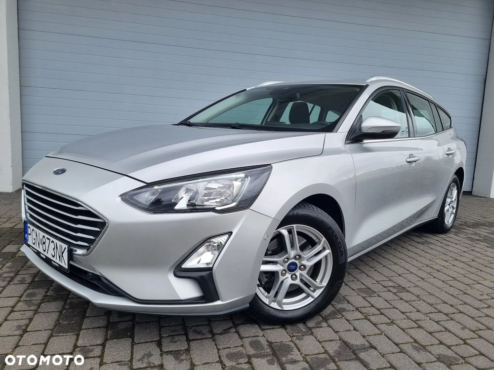 Ford Focus 1.0 EcoBoost Titanium - 1