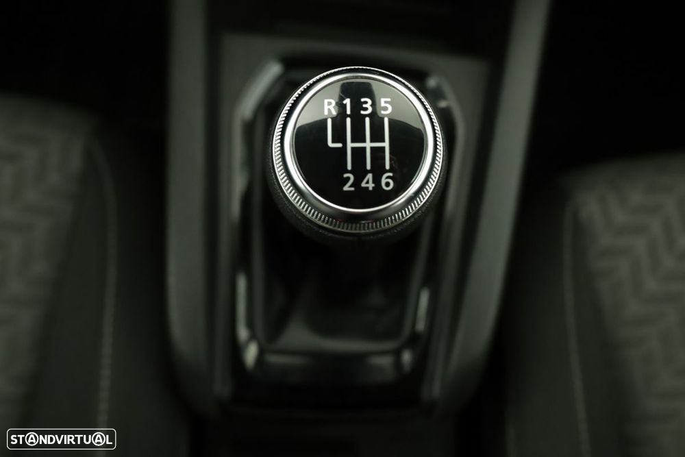 Renault Clio 1.0 TCe Evolution - 14