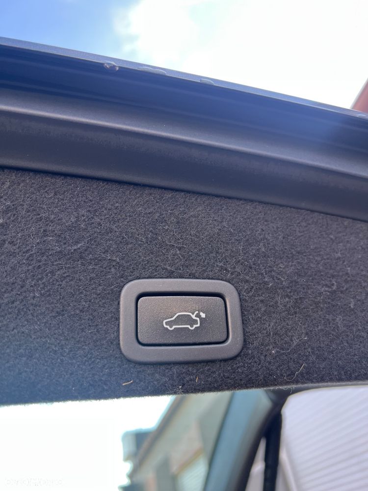 Volvo XC 60 D3 Geartronic Momentum - 20