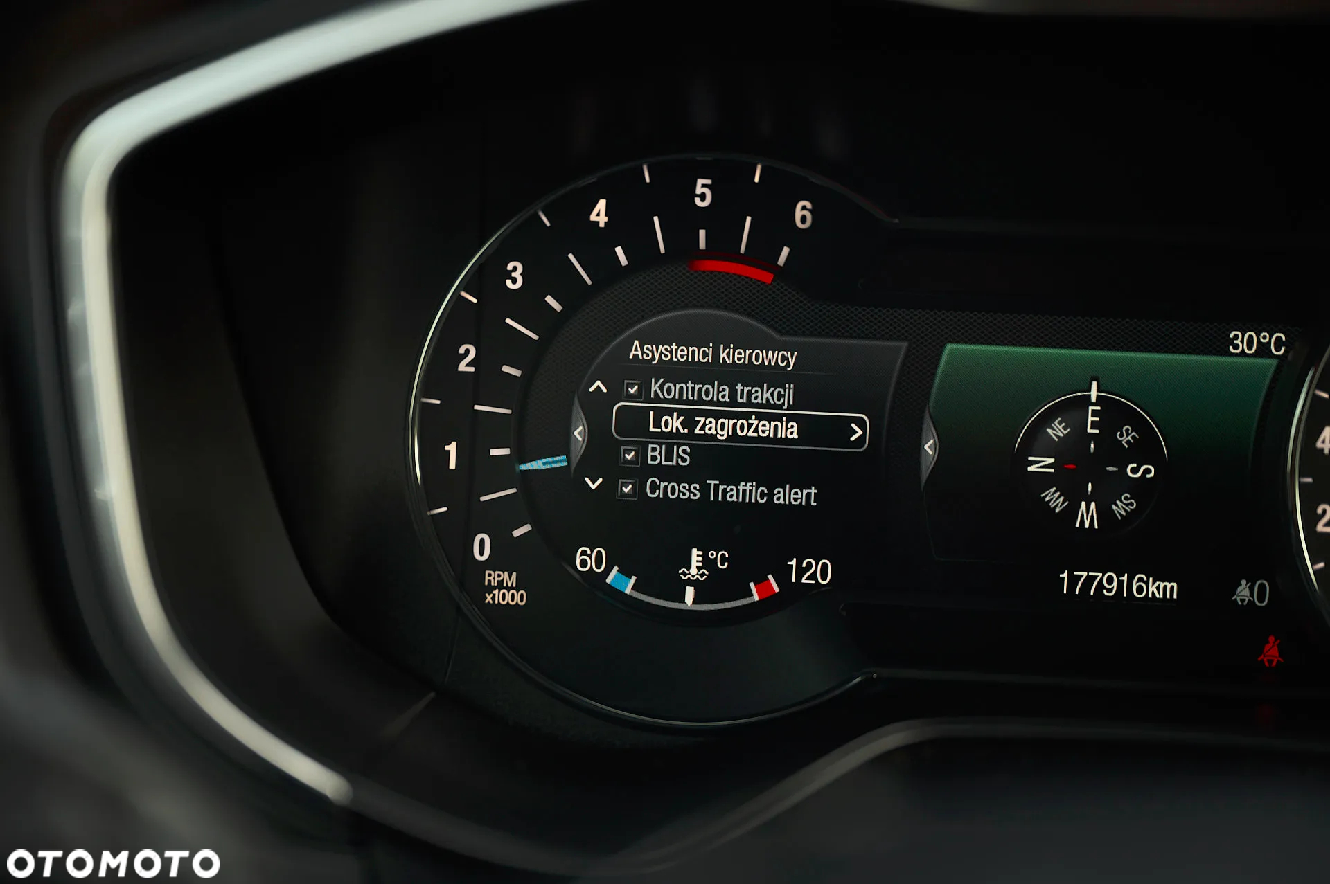 Ford Mondeo 2.0 EcoBlue ST-Line - 25