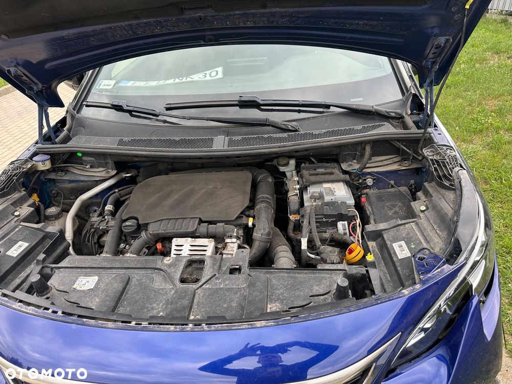 Peugeot 3008 1.2 PureTech GPF Active S&S - 13