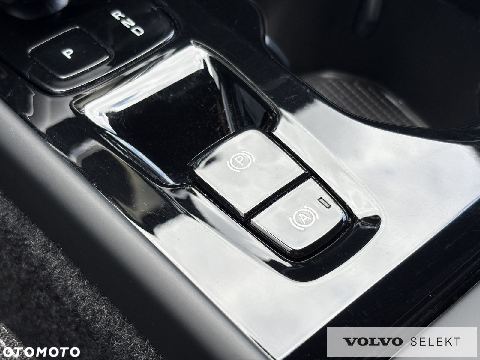 Volvo XC 40 - 20