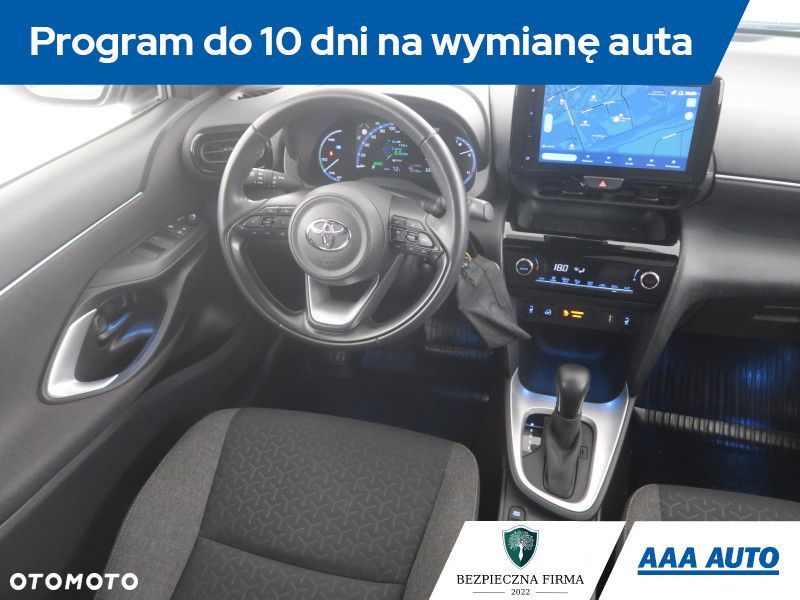 Toyota Yaris Cross - 9