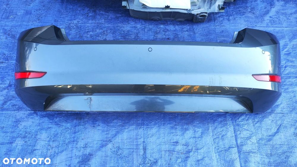 KLAPA KAMERA COFANIA ZDERZAK CZUJNIKI PDC PAS TYLNY WZMOCNIENIE BELKA LAMPA LEWY TYŁ KOMPLETNY ZESTAW DUPA ORYGINALNY LAKIER LF7Y SKODA FABIA III 3 6V LIFT HB 5D - 2