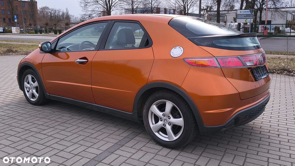 Honda Civic 1.4 Comfort - 4
