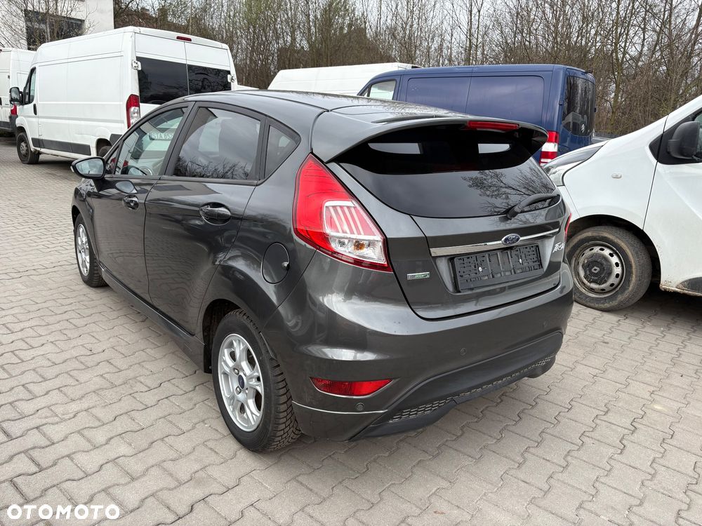 Ford Fiesta 1.0 EcoBoost STart-Stop ST-LINE - 4