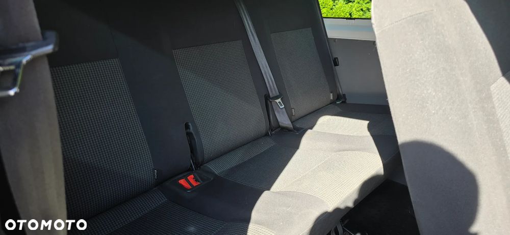 Volkswagen Transporter L2H1 Plus Trendline - 16