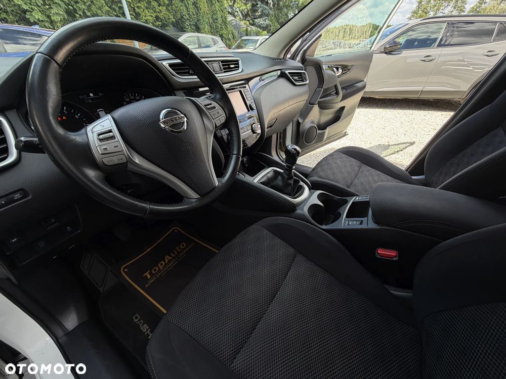 Nissan Qashqai 1.6 DIG-T N-Connecta - 19