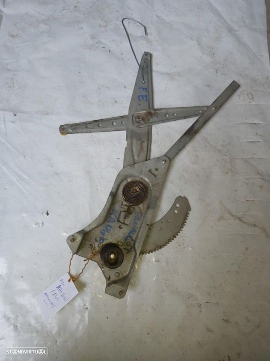 Elevador Manual esquerdo Renault Kangoo - 1