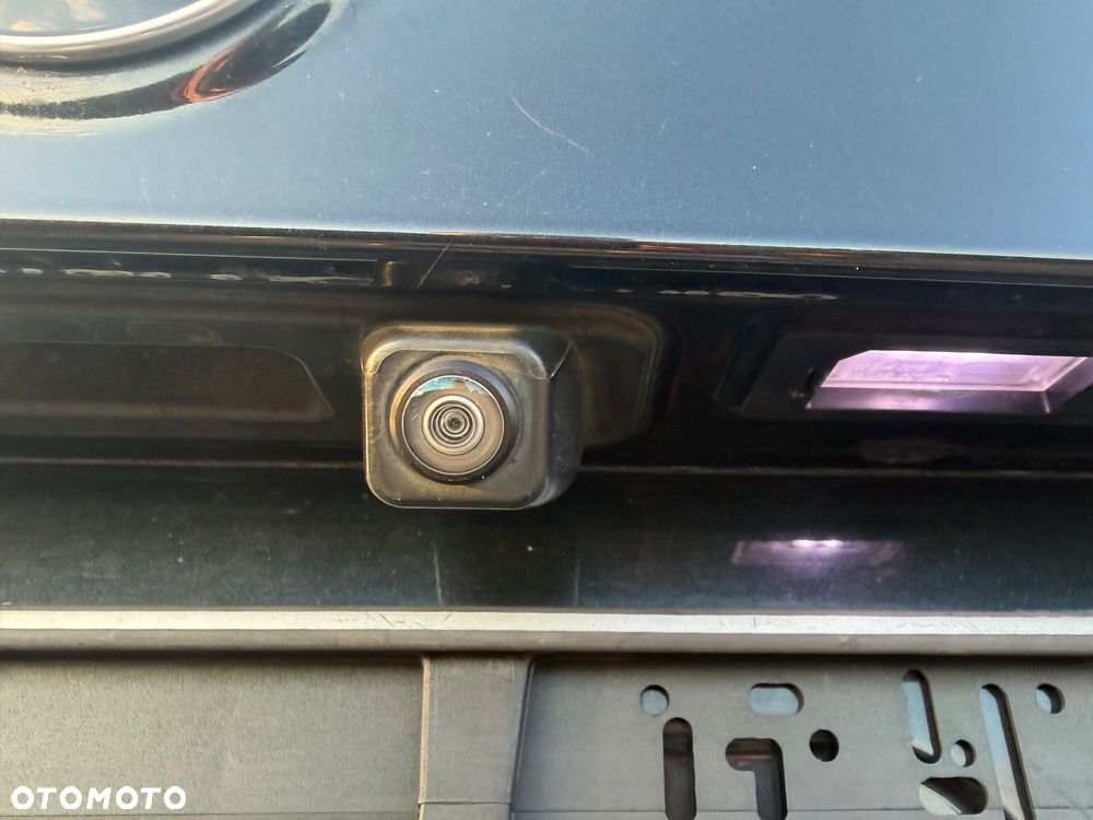 BMW Seria 5 530e - 19