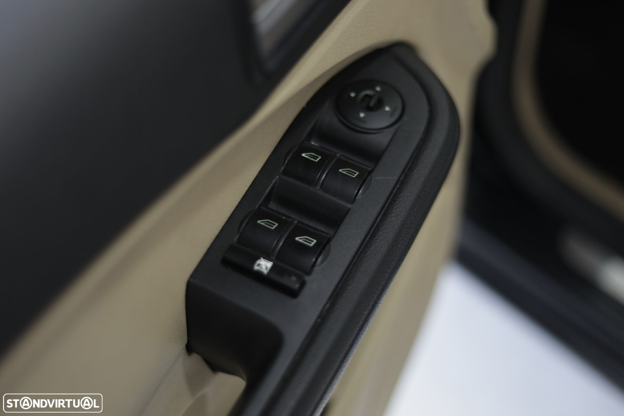 Ford C-Max - 20