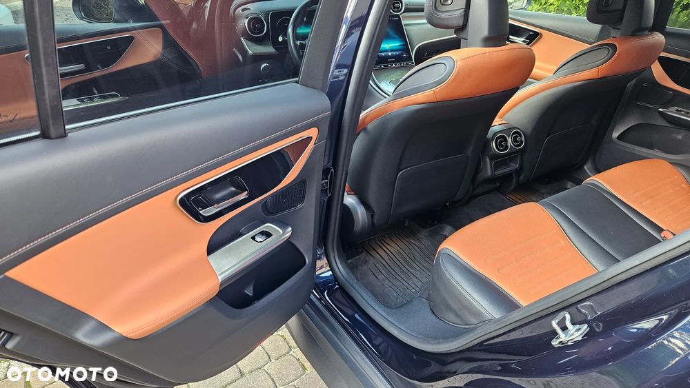 Mercedes-Benz GLC 220 d mHEV 4-Matic AMG Line - 31