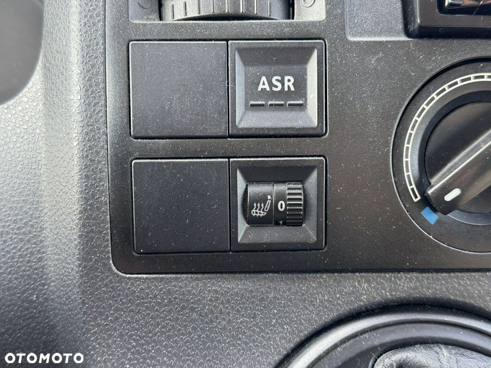 Volkswagen Transporter - 23
