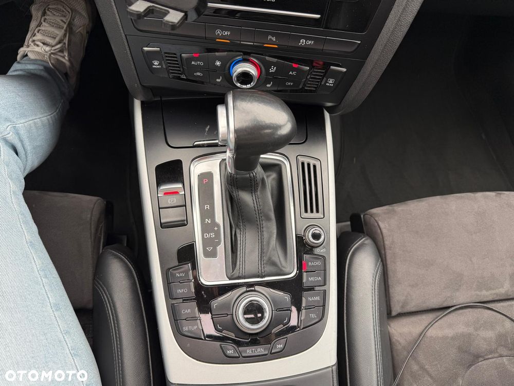 Audi A4 Avant - 22