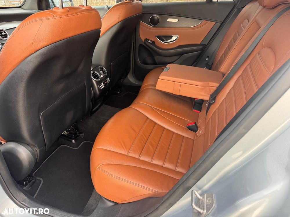 Mercedes-Benz GLC Coupe 250 d 4Matic 9G-TRONIC AMG Line - 19