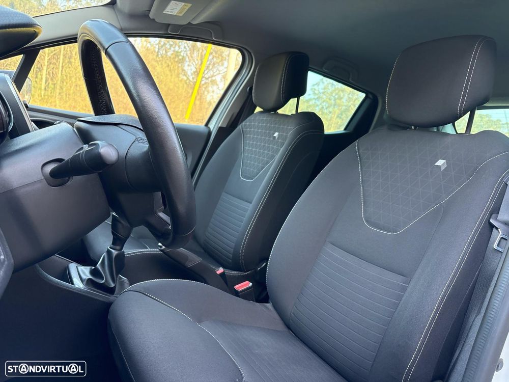 Renault Clio 1.5 dCi Limited EDition - 21