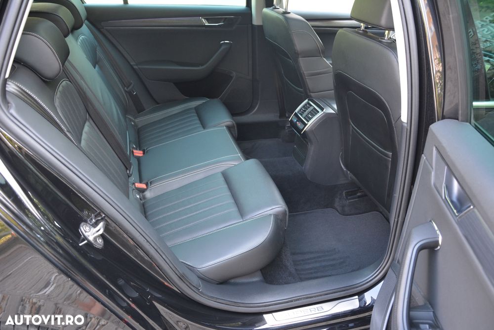 Skoda Superb 2.0 TDI DSG Premium Edition - 14