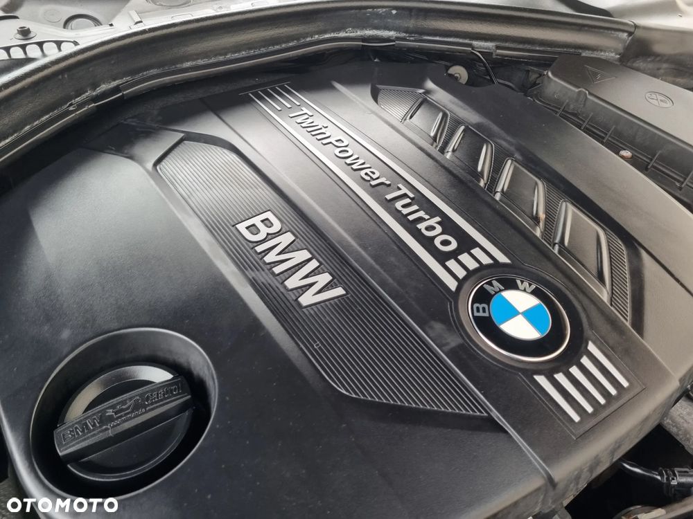 BMW Seria 3 318d M Sport EU6 - 24