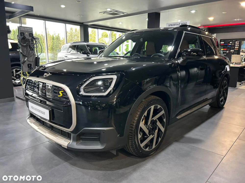 MINI Countryman SE ALL4 66.5kWh Linia Favoured - 1