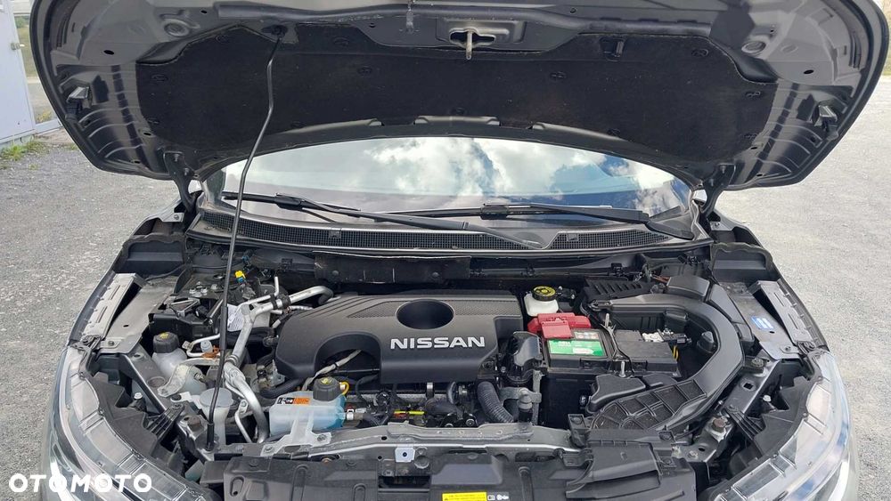 Nissan Qashqai 1.7 dCi 4x4 N-Connecta Xtronic - 5
