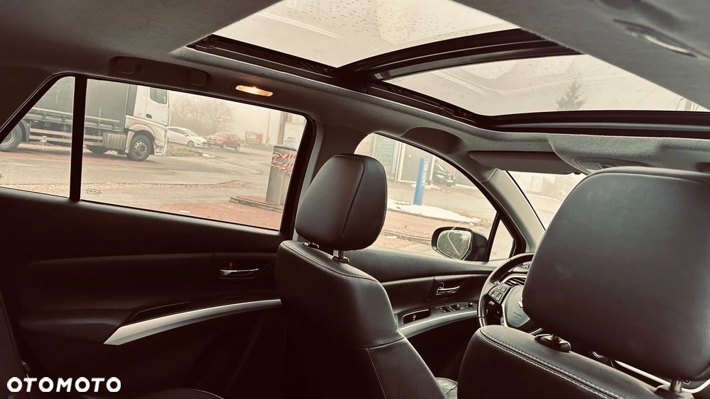 Suzuki SX4 1.6 Premium - 25